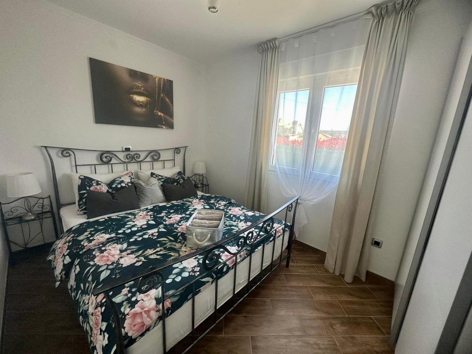Villa Zonta Apartment Maremi With Private Jacuzzi Buje Luaran gambar